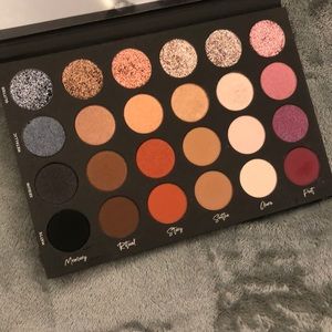 Tati Beauty Textured Neutrals Vol 1 Palette